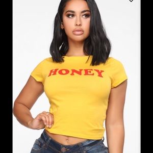 Cute Honey top!! Only worn one!!